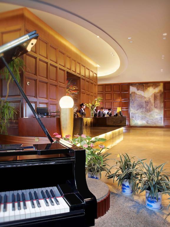 Ramada Plaza Shanghai Gateway Buitenkant foto