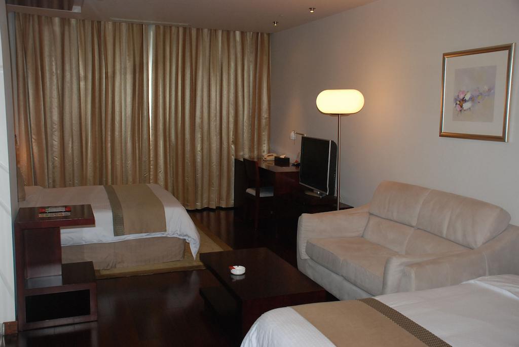 Ramada Plaza Shanghai Gateway Kamer foto