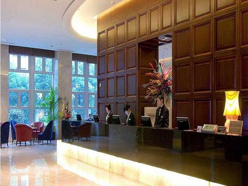 Ramada Plaza Shanghai Gateway Buitenkant foto